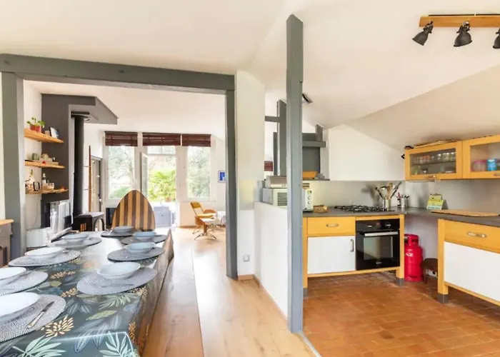 Villa Comfortable Pour Professionnel En Deplacement Casa de Férias