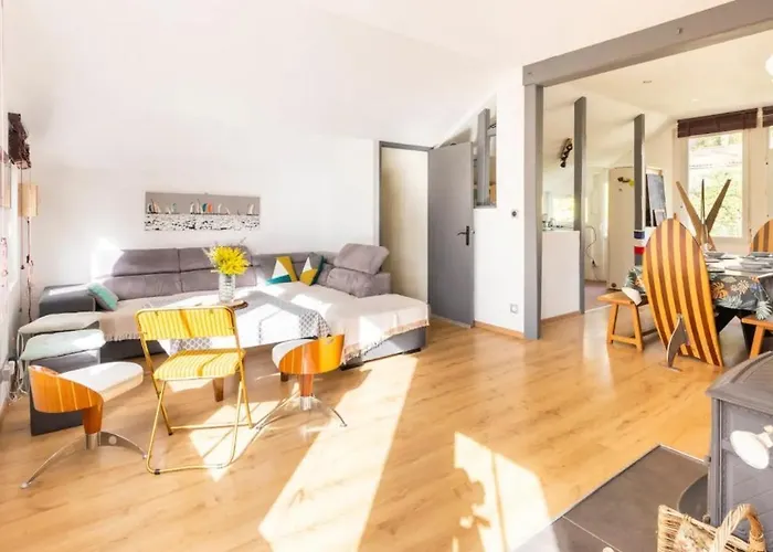 Casa de Férias Villa Comfortable Pour Professionnel En Deplacement